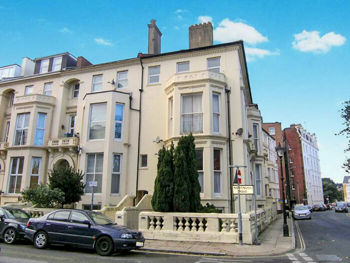 2 Bedroom Flat To Rent In Nightingale Road, Southsea, PO5