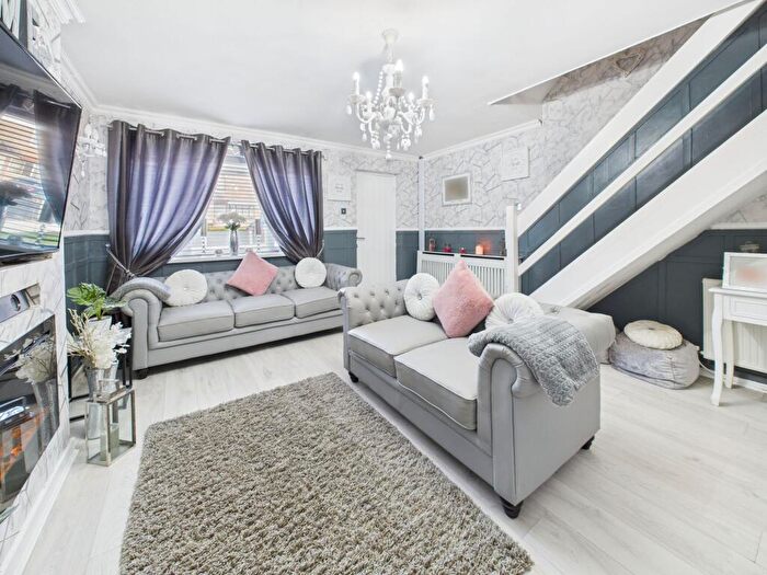 4 Bedroom Semi Detached House For Sale In Ely Drive, Tyldesley, M29