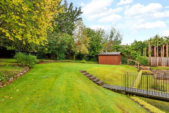 1 Bedroom Flat To Rent In Mount Harry Road, Sevenoaks, TN13