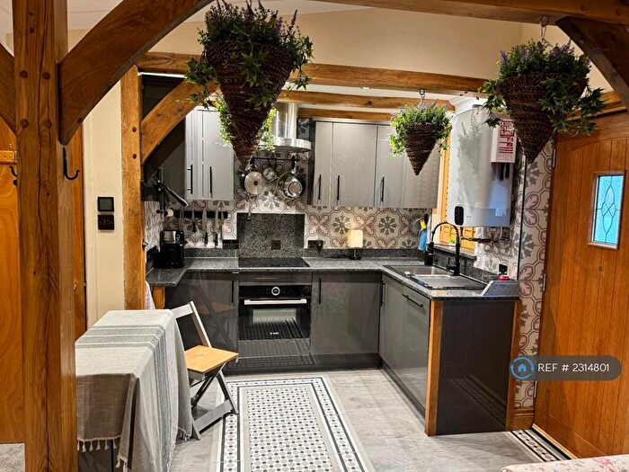 Studio To Rent In Bramdean, Alresford, SO24