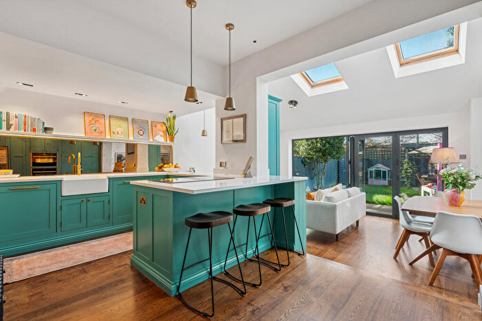 4 Bedroom Semi-Detached House For Sale In Carlton Road, East Sheen, London, SW14