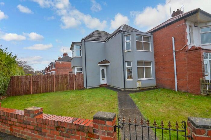 2 Bedroom Terraced House To Rent In County Road South, Hull, HU5