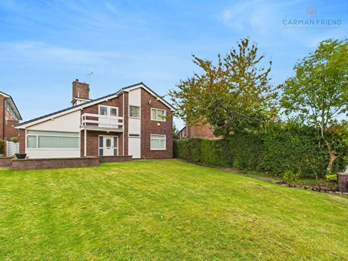 4 Bedroom Detached House For Sale In Upton Lane, Upton, CH2