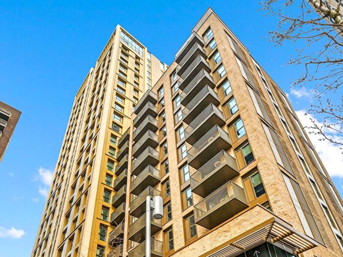1 Bedroom Flat To Rent In Uncle Acton, Victoria Road, W3