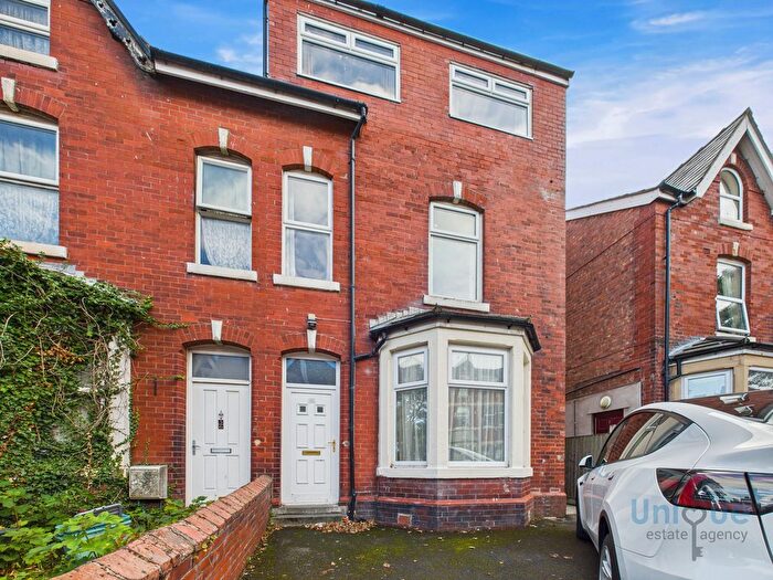 6 Bedroom Terraced House For Sale In St. Albans Road, Lytham St. Annes, FY8