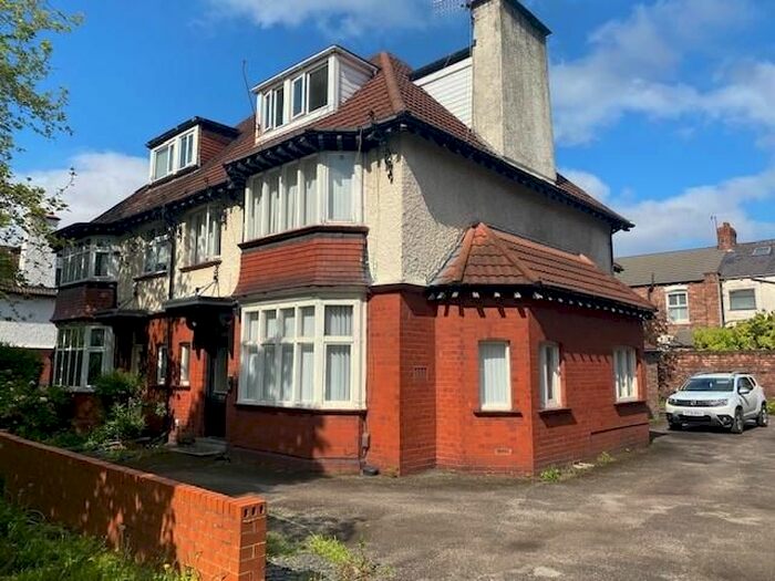 1 Bedroom Flat To Rent In Queens Drive, Mossley Hill, Liverpool, L18