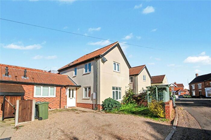 2 Bedroom Terraced House To Rent In West Gate, Wymondham, Norfolk, NR18