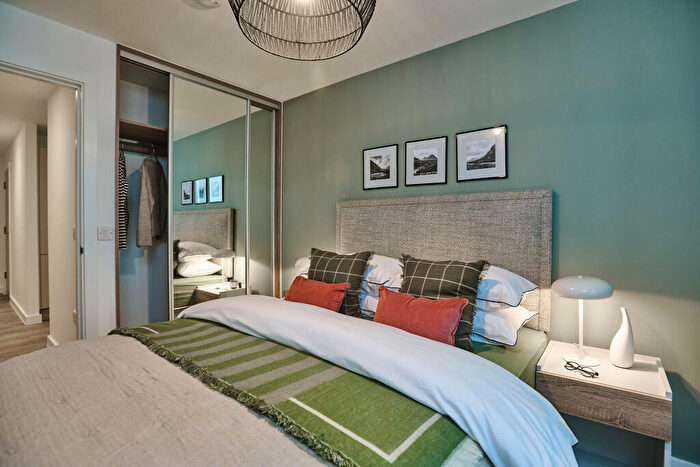 2 Bedroom Apartment To Rent In The Silver Yard, Birmingham Birmingham, B4