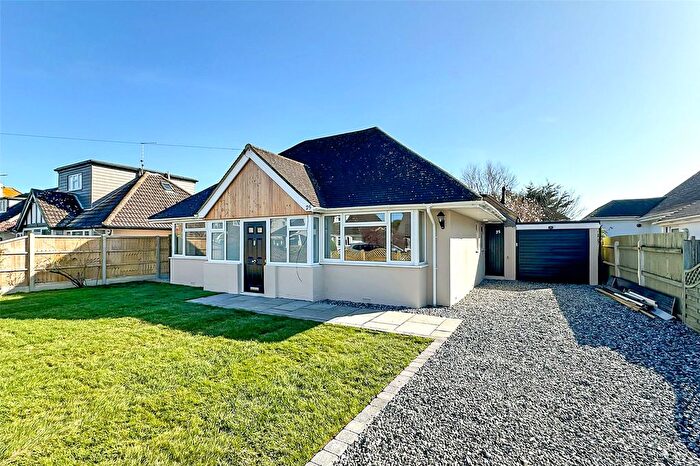3 Bedroom Bungalow For Sale In Broadmark Avenue, Rustington, Littlehampton, West Sussex, BN16