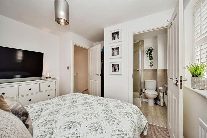 3 Bedroom End Terrace House For Sale In Charlock Drive, Minster On Sea, Sheerness, ME12