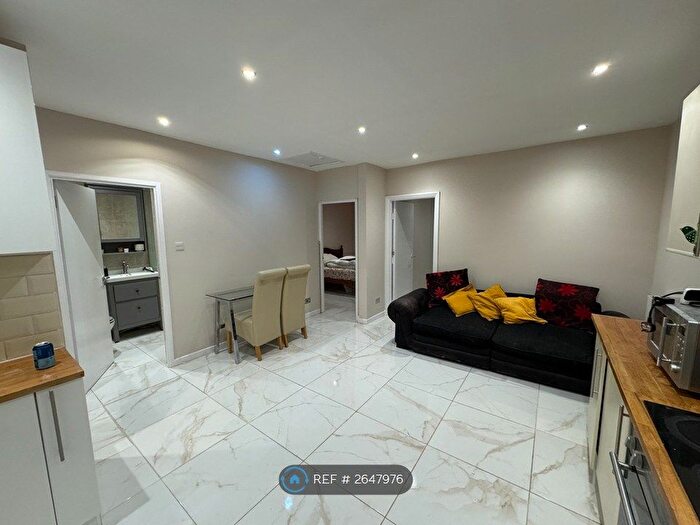 2 Bedroom Flat To Rent In Ditton Lane, Cambridge, CB5