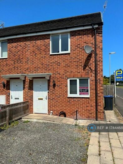 2 Bedroom Terraced House To Rent In Fairbairn Road, Peterlee, SR8
