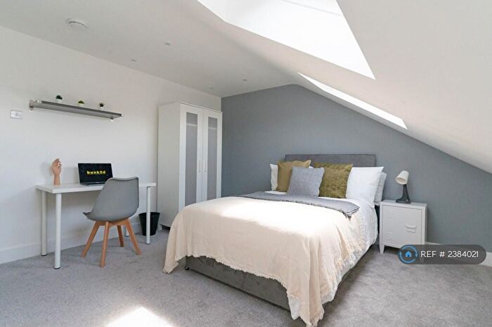 7 Bedroom Terraced House To Rent In Margate Road, Southsea, PO5