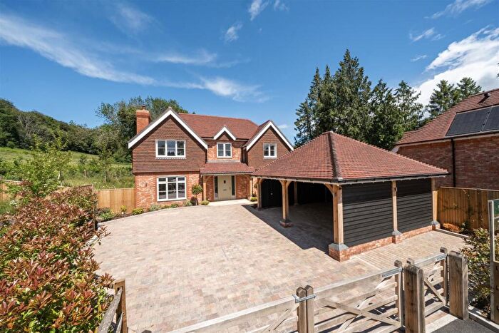 5 Bedroom Detached House For Sale In Critchmere Hill, Haslemere, GU27