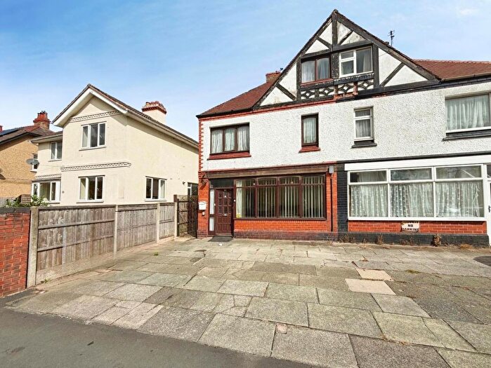 6 Bedroom Semi Detached House For Sale In Station Road, Little Sutton, CH66