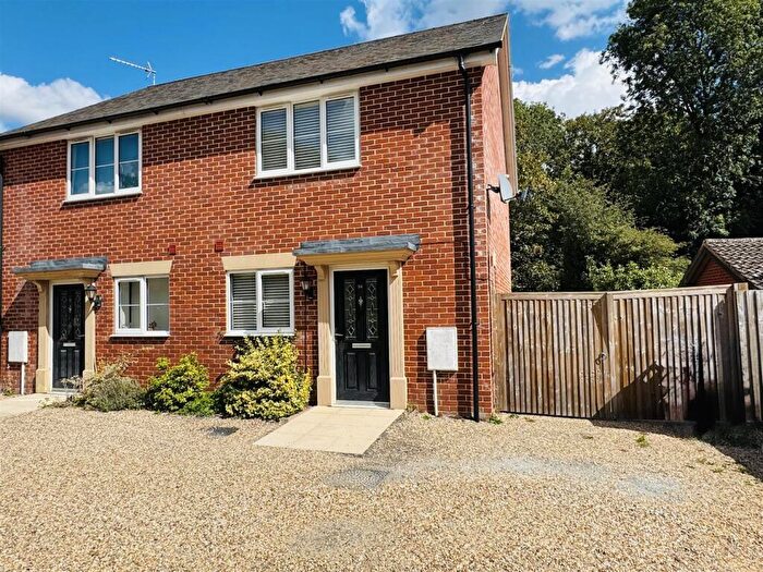 2 Bedroom Semi-Detached House For Sale In Belmont Road, Ipswich, IP8