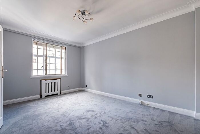 2 Bedroom Flat To Rent In Wigmore Street, London, W1U