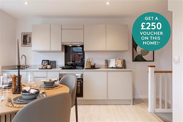 2 Bedroom End Of Terrace House To Rent In Atkin Drive, New Basford, NG7