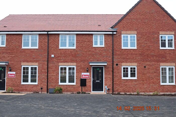 2 Bedroom Terraced House To Rent In Waller Close, Nuneaton, Warwickshire, CV11