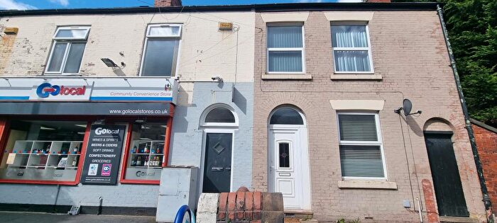 3 Bedroom Apartment To Rent In Higher Bents Lane, SK6