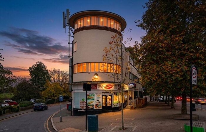 1 Bedroom Flat To Rent In Rayners Lane, The Turret, HA2