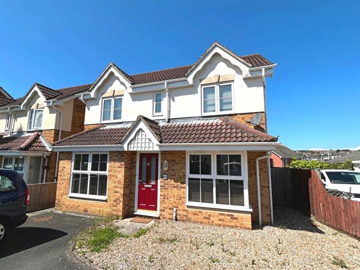 5 Bedroom Detached House For Sale In Clarence Road, East Cowes, PO32