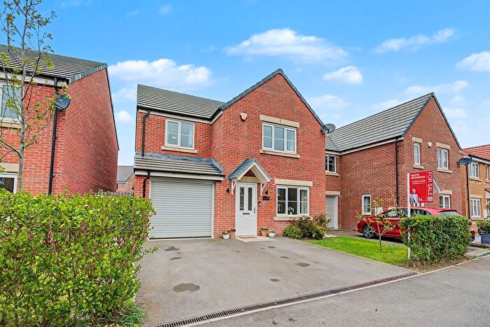 4 Bedroom Detached House For Sale In Ribblehead Road, Harrogate, HG3