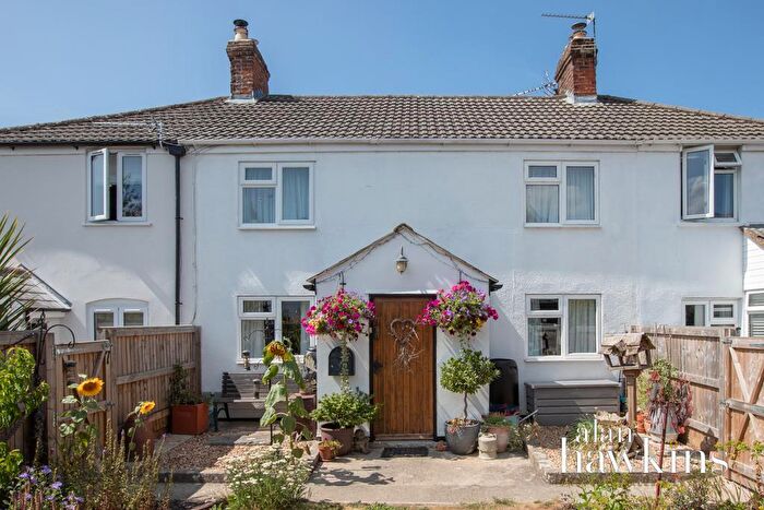 3 Bedroom Terraced House For Sale In Church Street, Royal Wootton Bassett, SN4