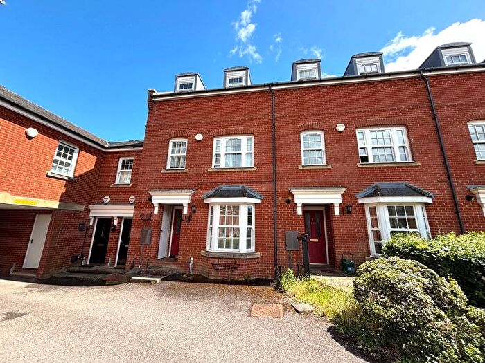 4 Bedroom Terraced House To Rent In George Roche Road, Canterbury, CT1