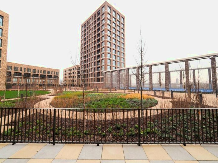 2 Bedroom Apartment To Rent In Maritime Street, London, SE16