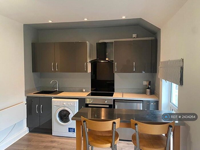 Studio To Rent In Oxford Road, Reading, RG1