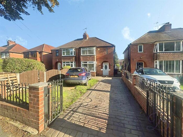 3 Bedroom Semi Detached House For Sale In Ordsall Park Road, Retford, DN22