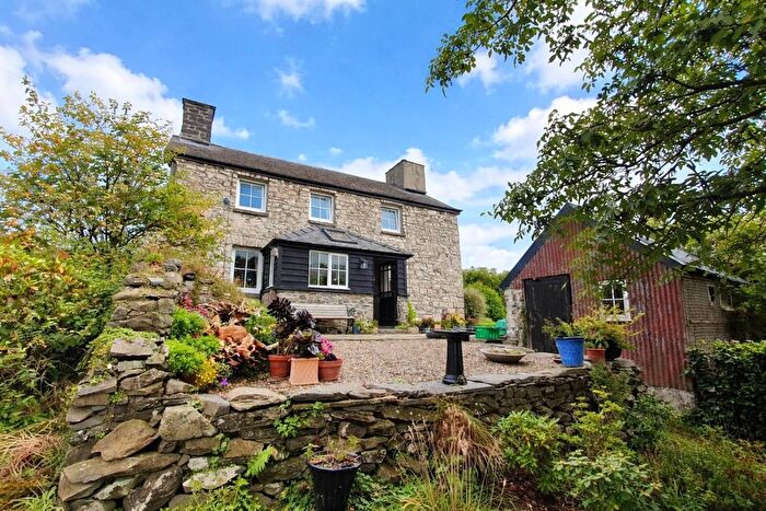 3 Bedroom Detached House For Sale In Llangwyryfon, Aberystwyth, SY23