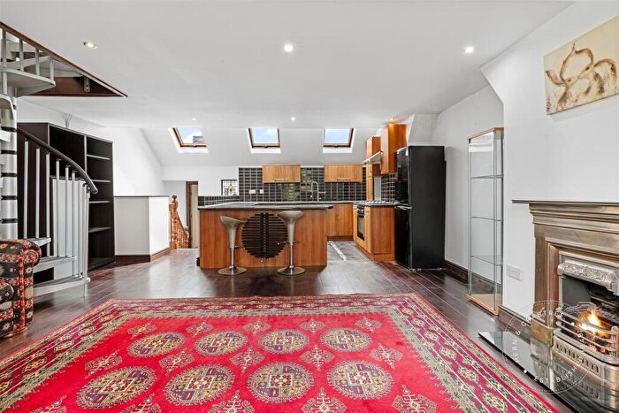 1 Bedroom Flat To Rent In Victoria Park Road East, Victoria Park, Cardiff, CF5