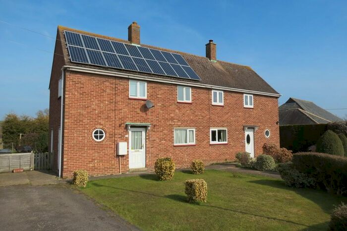 2 Bedroom Semi-Detached House To Rent In Vicarage Walk, Great Staughton, PE19