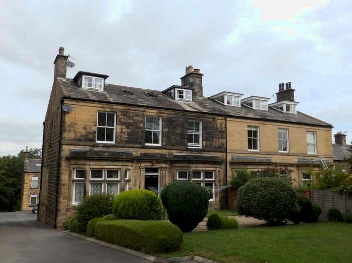 1 Bedroom Flat To Rent In Ilkley Road, Otley, LS21