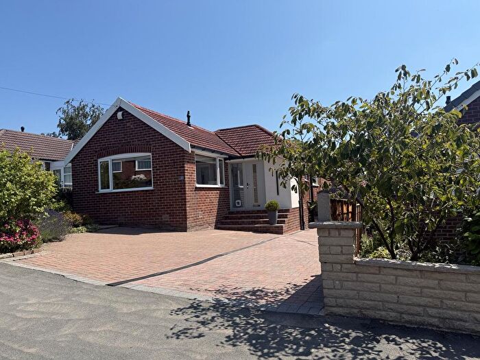 3 Bedroom Bungalow To Rent In Richmond Road, Romiley, Stockport, Cheshire, SK6