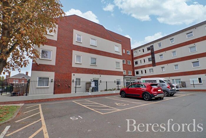 2 Bedroom Flat For Sale In Collingwood Road, Witham, CM8