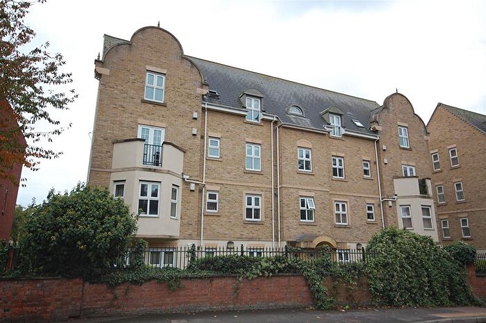 2 Bedroom Flat To Rent In Flat Victoria House, Billing Road, Northampton, NN1