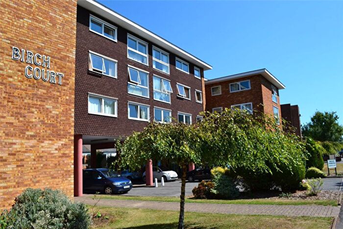 2 Bedroom Flat For Sale In Maldon Road, Wallington, SM6