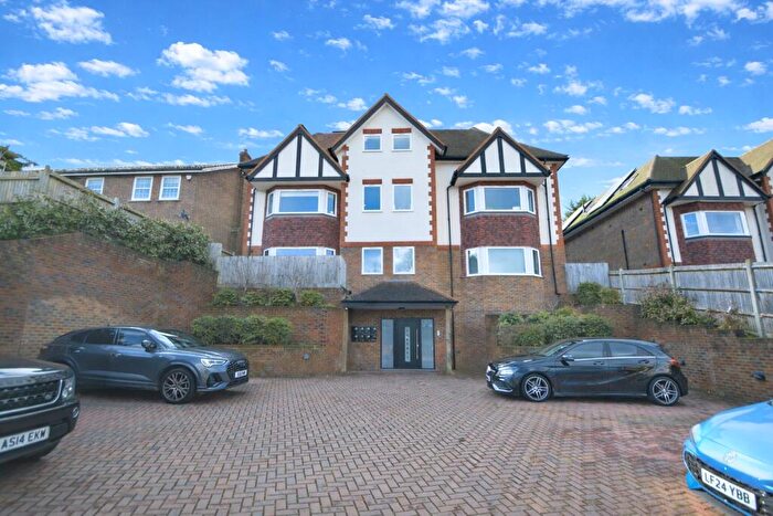 2 Bedroom Apartment To Rent In Riddlesdown Road, Purley, CR8