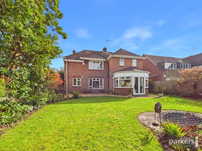 3 Bedroom Detached House For Sale In Old Bath Road, Sonning, Reading, Berkshire, RG4