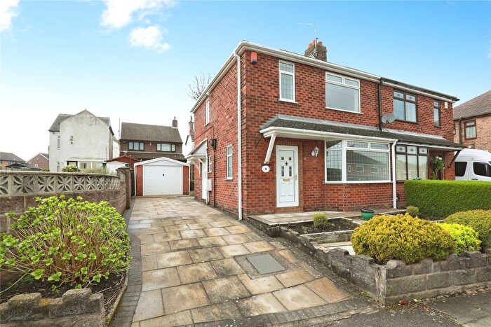 3 Bedroom Semi Detached House For Sale In Millbrook Grove, Milton, Stoke-On-Trent, Staffordshire, ST2