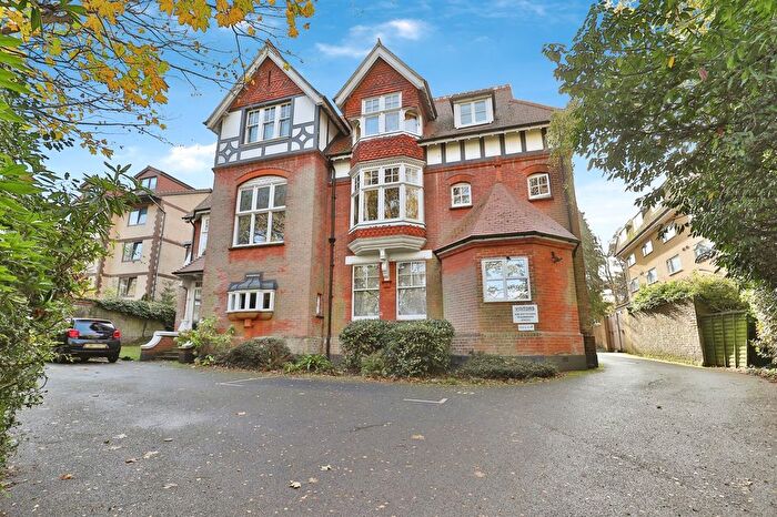 1 Bedroom Flat For Sale In Knyveton Road, Bournemouth, Dorset, BH1
