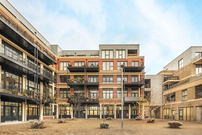 1 Bedroom Flat To Rent In Scena Way, London, SE5