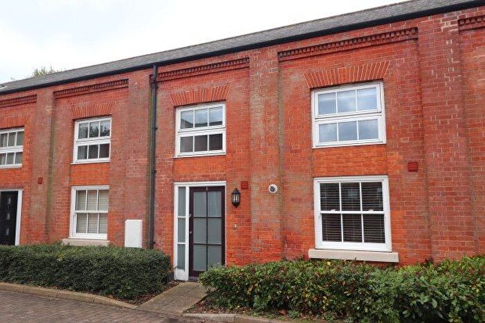 2 Bedroom Property To Rent In Regent Way, Brentwood, CM14