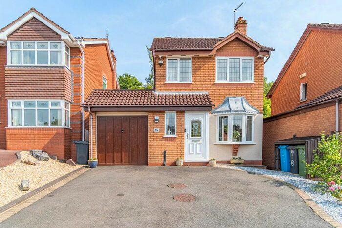 3 Bedroom Detached House For Sale In Bumblehole Meadows, Wombourne, Wolverhampton, WV5