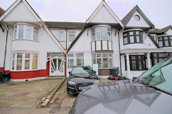 4 Bedroom Terraced House To Rent In Redbridge Lane, Ilford, IG4