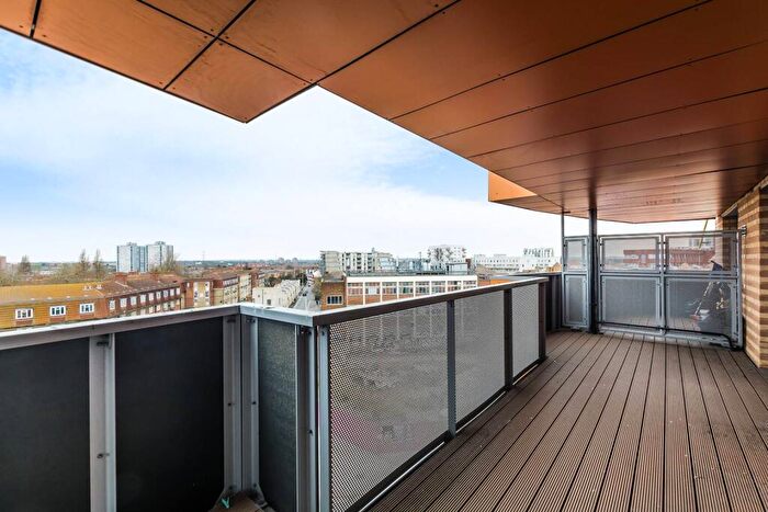 1 Bedroom Flat To Rent In London Road, Barking, IG11