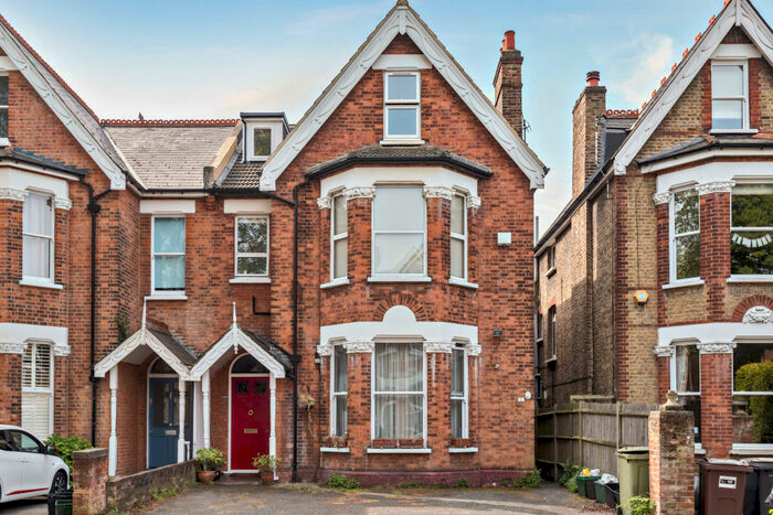 1 Bedroom Apartment To Rent In Hammelton Road, Bromley, BR1